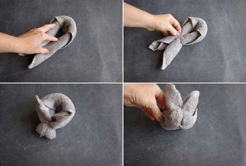 Gấp khăn spa hình con thỏ đơn giản