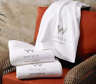 Khăn tắm thêu logo khách sạn của thương hiệu Dệt may Tuấn Anh