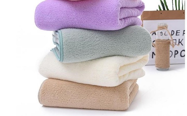 Khăn tắm sau khi mua về cần được giặt sạch sẽ trước khi dùng